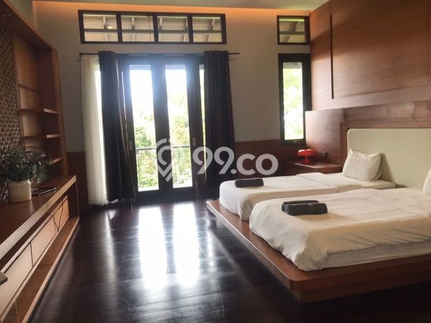 Rumah Elit Modern Tanpa Renovasi di Dago Pakar Bandung Rumah Elit Modern Tanpa Renovasi di Dago Pakar Bandung