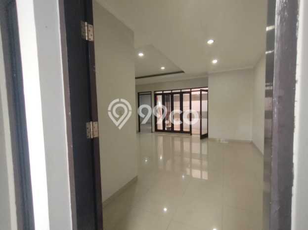 Lokasi terbaik! Rumah siap huni dikontrakkan di Batununggal LB 140m2 Lokasi terbaik! Rumah siap huni dikontrakkan di Batununggal LB 140m2