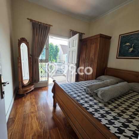 Rumah Disewakan Bandung LT 450m2 LB 280m2 Kawasan Kota Baru Parahyangan Rumah Disewakan Bandung LT 450m2 LB 280m2 Kawasan Kota Baru Parahyangan