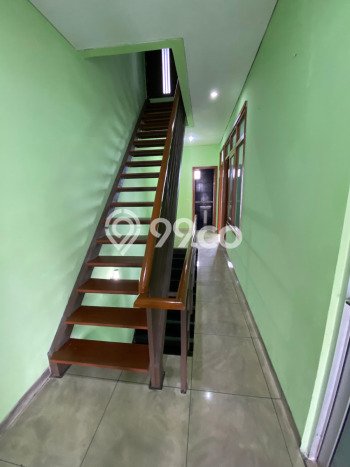 Ruko Dijual di Bandung LT 110m2 & LB 300m2 Lokasi Terbaik! Ruko Dijual di Bandung LT 110m2 & LB 300m2 Lokasi Terbaik!