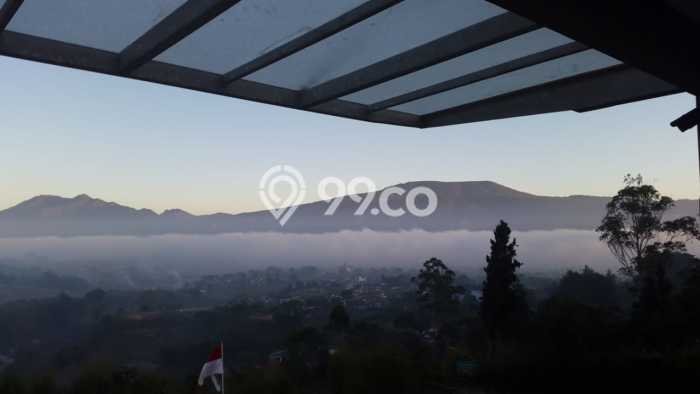 Vila di , Luas 930m2m², Ideal untuk hunian Anda Vila di , Luas 930m2m², Ideal untuk hunian Anda