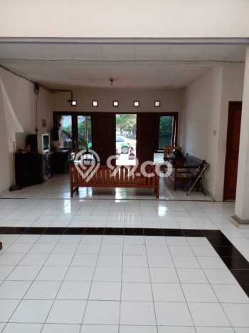 Kost Dijual di Coblong Spesifikasi 44 KT & 44 KM Kost Dijual di Coblong Spesifikasi 44 KT & 44 KM