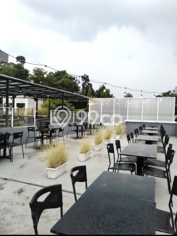 Ruko untuk Disewa di Pusat Bandung Luas Bangunan 275m2 Ruko untuk Disewa di Pusat Bandung Luas Bangunan 275m2