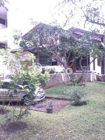 Ready to Use! Luxury House LT 672m2 Desain Elegan di Geger Kalong Ready to Use! Luxury House LT 672m2 Desain Elegan di Geger Kalong