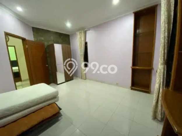Investasi Menjanjikan! Vila Kawasan , Area 668m2m², Lokasi Strategis Investasi Menjanjikan! Vila Kawasan , Area 668m2m², Lokasi Strategis