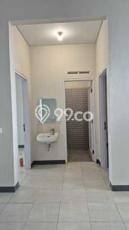 Disewakan! Rumah 3 Kamar Tidur &
1 Kamar Mandi di Kota Baru Parahyangan, Bandung Disewakan! Rumah 3 Kamar Tidur &
1 Kamar Mandi di Kota Baru Parahyangan, Bandung