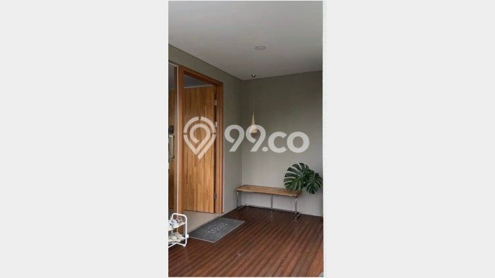 DIJUAL! Vila Kawasan , Luas 315m2m², Posisi Premium DIJUAL! Vila Kawasan , Luas 315m2m², Posisi Premium