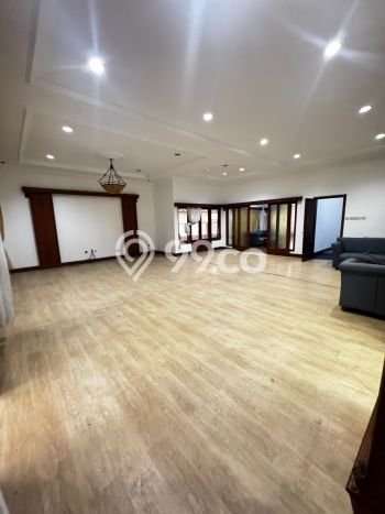 Lokasi strategis! Rumah siap pakai disewakan di Bandung Wetan LB 453m2 Lokasi strategis! Rumah siap pakai disewakan di Bandung Wetan LB 453m2