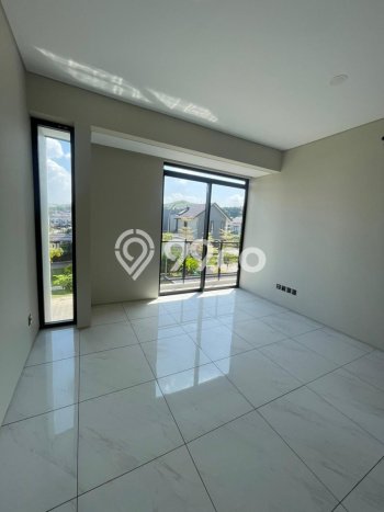 Rumah Elit Modern Tanpa Renovasi di Kota Baru Parahyangan Bandung Rumah Elit Modern Tanpa Renovasi di Kota Baru Parahyangan Bandung