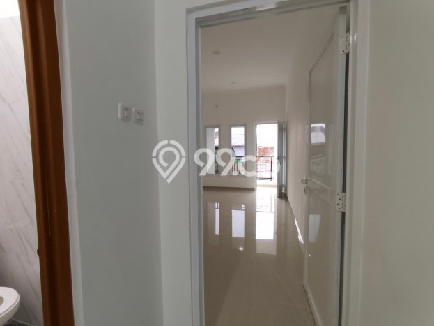 Dijual! Ruko di Kayuringin Jaya Bekasi LT 58m2 / LB 158m2 Kawasan Strategis Dijual! Ruko di Kayuringin Jaya Bekasi LT 58m2 / LB 158m2 Kawasan Strategis