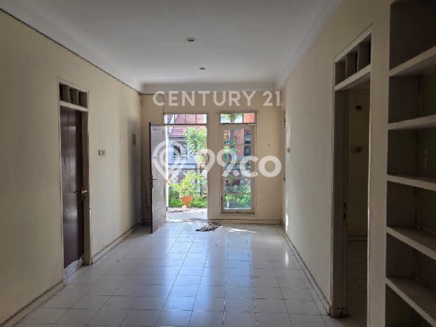 Rumah Modern 2 KT di Gading Serpong Tangerang Rumah Modern 2 KT di Gading Serpong Tangerang