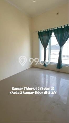 Dijual Rumah Eksklusif 4 KT di Gading Serpong, Tangerang Dijual Rumah Eksklusif 4 KT di Gading Serpong, Tangerang