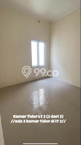 Dijual Rumah Eksklusif 4 KT di Gading Serpong, Tangerang Dijual Rumah Eksklusif 4 KT di Gading Serpong, Tangerang
