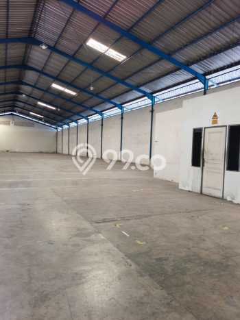 Gudang untuk disewa di Semarang Barat punya LT 1700m2 & LB 1200m2 harga sewa kompetitif Gudang untuk disewa di Semarang Barat punya LT 1700m2 & LB 1200m2 harga sewa kompetitif
