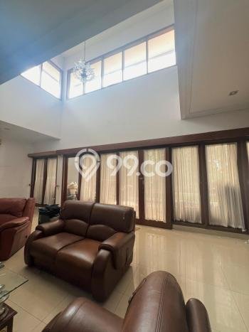 Rumah Luxury Modern Tanpa Renovasi di Lebak Bulus Jakarta Selatan Rumah Luxury Modern Tanpa Renovasi di Lebak Bulus Jakarta Selatan