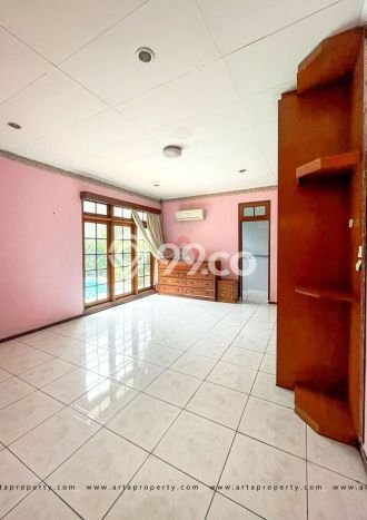 Hunian Elit LB 450m2 Siap Pakai Desain Elegan di Kemang, Jakarta Selatan Hunian Elit LB 450m2 Siap Pakai Desain Elegan di Kemang, Jakarta Selatan