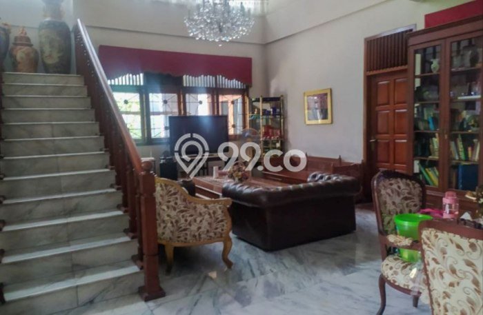 Ready to Use! Luxury House LT 437m2 Desain Modern di Pengadegan Ready to Use! Luxury House LT 437m2 Desain Modern di Pengadegan