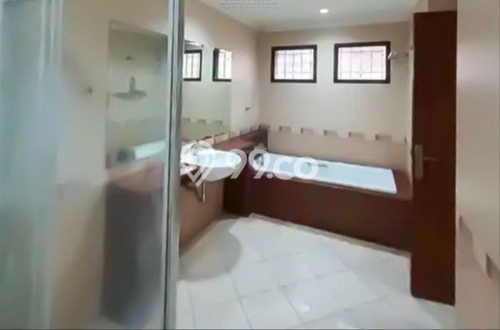 Rumah Bagus Dalam Cluster Harga Menarik Di Kebayoran Lama Rumah Bagus Dalam Cluster Harga Menarik Di Kebayoran Lama
