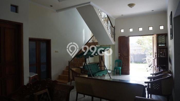 Rumah Elit LB 400m2 Siap Pakai Desain Elegan di Parongpong, Bandung Rumah Elit LB 400m2 Siap Pakai Desain Elegan di Parongpong, Bandung