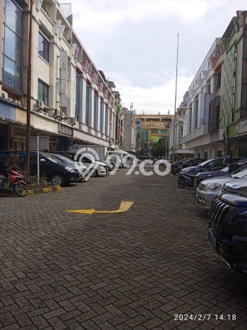 Disewakan Ruko di Pusat Kota Jakarta Selatan Ramai Strategis Disewakan Ruko di Pusat Kota Jakarta Selatan Ramai Strategis
