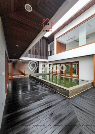 For Sale! Premium House LT 489m2 Desain Modern di Pondok Indah For Sale! Premium House LT 489m2 Desain Modern di Pondok Indah