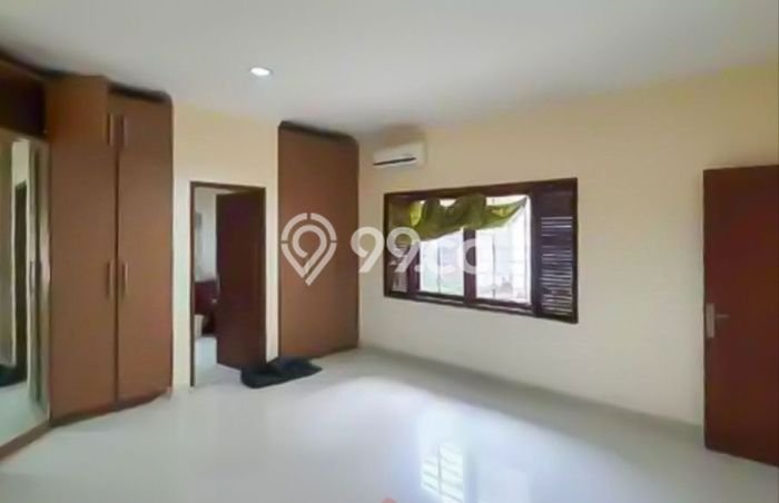 Rumah Bagus Dalam Cluster Harga Menarik Di Kebayoran Lama Rumah Bagus Dalam Cluster Harga Menarik Di Kebayoran Lama