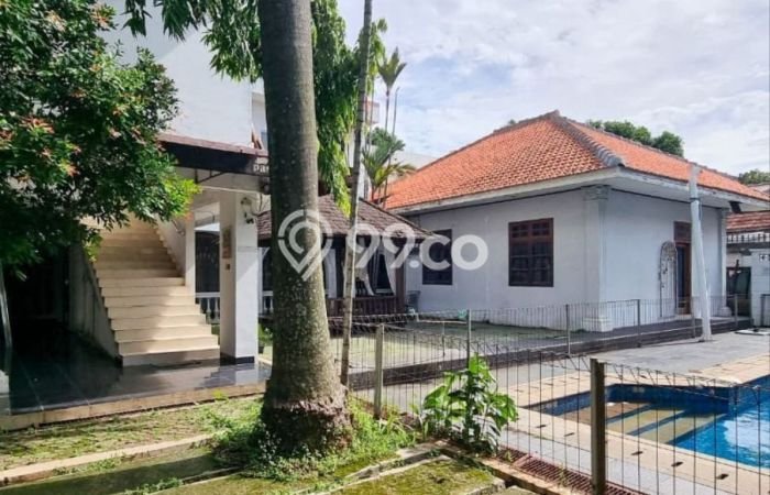 Dijual Rumah Luas Megah Dengan View Eksklusif di Lebak Bulus, Jakarta Selatan Dijual Rumah Luas Megah Dengan View Eksklusif di Lebak Bulus, Jakarta Selatan