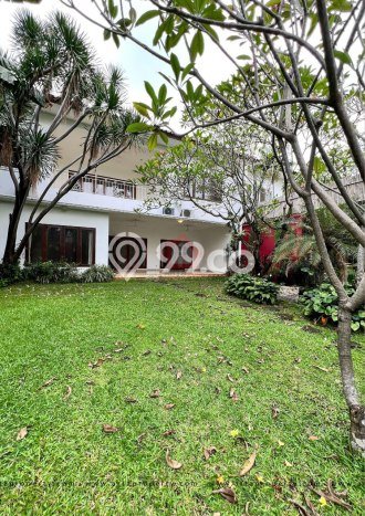 Hunian Eksklusif Siap Huni LT 854m2 di Kemang, Jakarta Selatan Hunian Eksklusif Siap Huni LT 854m2 di Kemang, Jakarta Selatan