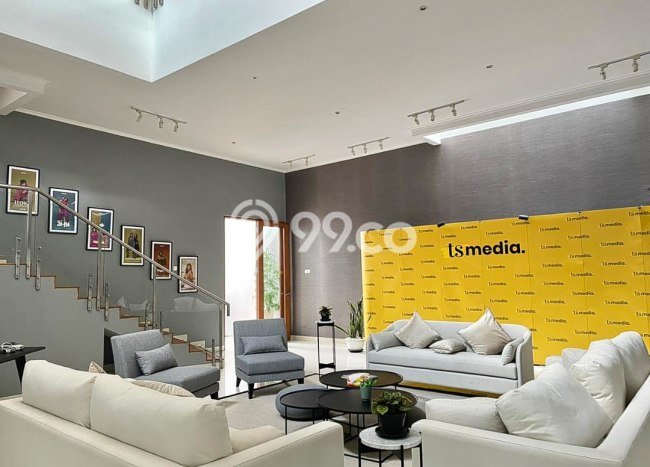 Rumah Elit Modern Siap Huni di Cipete Jakarta Selatan Rumah Elit Modern Siap Huni di Cipete Jakarta Selatan
