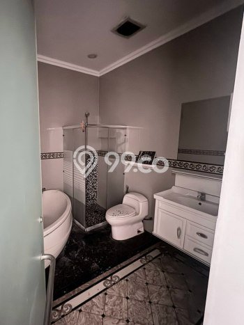 Dijual Rumah Luas Megah Dengan View Cantik di Pondok Indah, Jakarta Selatan Dijual Rumah Luas Megah Dengan View Cantik di Pondok Indah, Jakarta Selatan