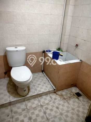 Ruko Dijual di Jakarta Barat LT 85m2 & LB 85m2 Lokasi Terbaik! Ruko Dijual di Jakarta Barat LT 85m2 & LB 85m2 Lokasi Terbaik!
