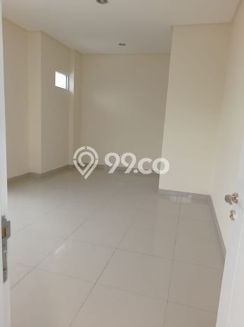 Siap Huni Hunian Elit 3 Kamar di Cipondoh Dekat ke Mana Saja Siap Huni Hunian Elit 3 Kamar di Cipondoh Dekat ke Mana Saja