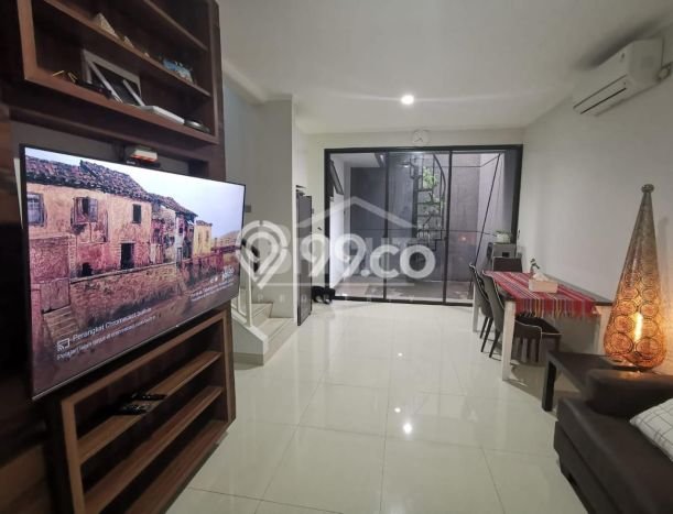 Disewakan! Rumah 3 Kamar Tidur &
2 Kamar Mandi di Bintaro, Tangerang Selatan Disewakan! Rumah 3 Kamar Tidur &
2 Kamar Mandi di Bintaro, Tangerang Selatan