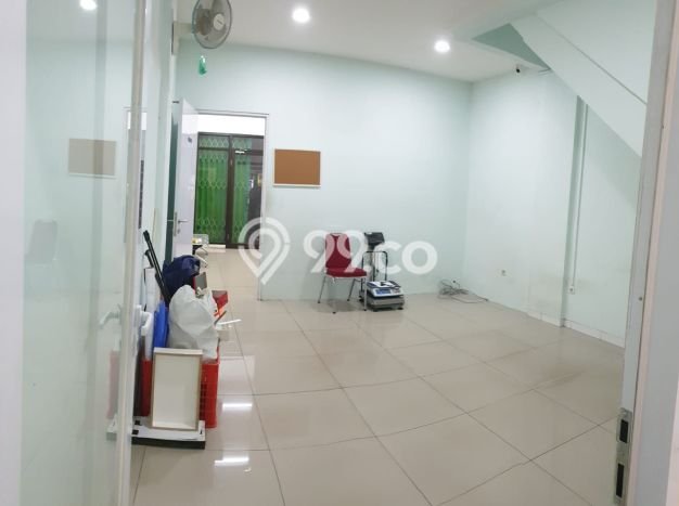 Ruko Dijual di Ciputat LT 54m2, LB 162m2 Solusi Investasi Cerdas Ruko Dijual di Ciputat LT 54m2, LB 162m2 Solusi Investasi Cerdas