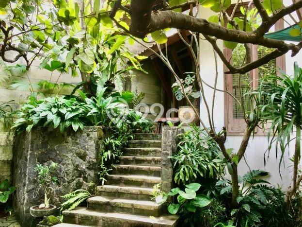 Rumah Mewah LB 264m2 Siap Pakai Desain Elegan di Permata Hijau, Jakarta Selatan Rumah Mewah LB 264m2 Siap Pakai Desain Elegan di Permata Hijau, Jakarta Selatan