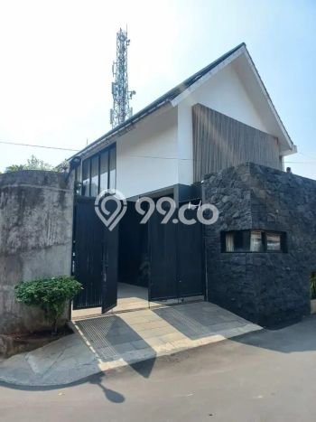 Hunian Mewah LB 290m2 Siap Huni Desain Elegan di Bintaro, Tangerang Selatan Hunian Mewah LB 290m2 Siap Huni Desain Elegan di Bintaro, Tangerang Selatan
