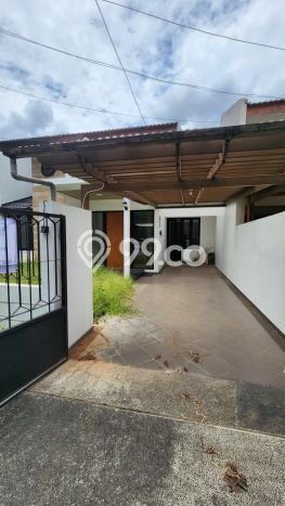 Dijual Rumah Mewah Exclusive di Pesanggrahan, Jakarta Selatan Dijual Rumah Mewah Exclusive di Pesanggrahan, Jakarta Selatan