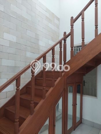 Dijual Rumah Mewah Elegan Dengan View Eksklusif di Sektor 9-Bintaro, Tangerang Selatan Dijual Rumah Mewah Elegan Dengan View Eksklusif di Sektor 9-Bintaro, Tangerang Selatan