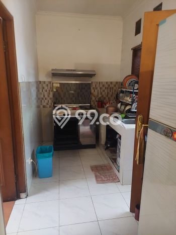 Rumah Mewah LB 200m2 Siap Huni Desain Elegan di Bintaro, Tangerang Selatan Rumah Mewah LB 200m2 Siap Huni Desain Elegan di Bintaro, Tangerang Selatan