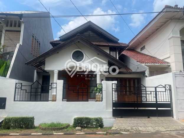Rumah Elit Modern Tanpa Renovasi di Bintaro Tangerang Selatan Rumah Elit Modern Tanpa Renovasi di Bintaro Tangerang Selatan