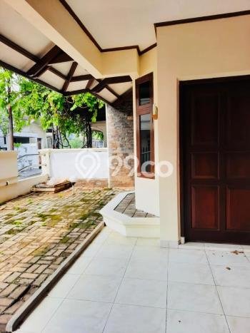 Ready to Use! Premium House LT 206m2 Desain Modern di Pondok Indah Ready to Use! Premium House LT 206m2 Desain Modern di Pondok Indah