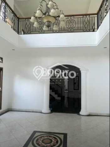 Rumah Luxury Modern Siap Huni di Cirendeu Jakarta Selatan Rumah Luxury Modern Siap Huni di Cirendeu Jakarta Selatan