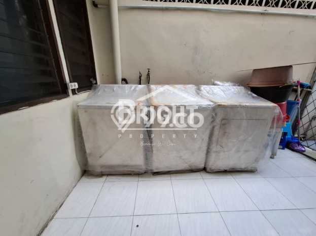 Rumah Elit Modern Tanpa Renovasi di Bintaro Jakarta Selatan Rumah Elit Modern Tanpa Renovasi di Bintaro Jakarta Selatan