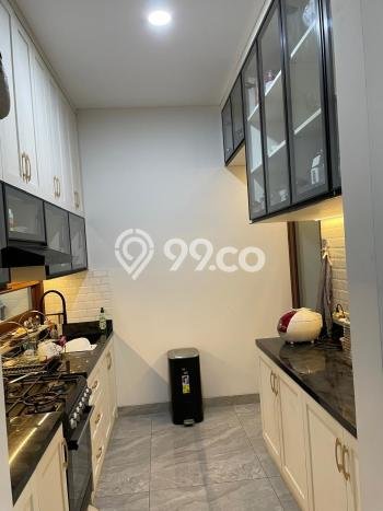 Hunian Mewah LB 285m2 Siap Pakai Desain Elegan di Bintaro, Tangerang Selatan Hunian Mewah LB 285m2 Siap Pakai Desain Elegan di Bintaro, Tangerang Selatan