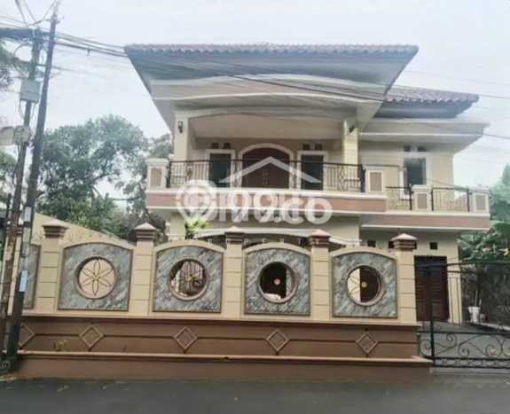 Rumah Luxury Modern Siap Huni di Cirendeu Jakarta Selatan Rumah Luxury Modern Siap Huni di Cirendeu Jakarta Selatan