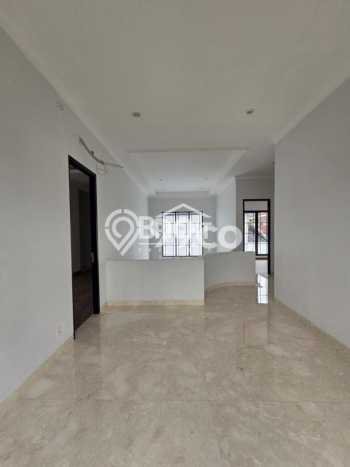 Hunian Mewah LB 385m2 Siap Pakai Desain Elegan di Sektor 9-Bintaro, Tangerang Selatan Hunian Mewah LB 385m2 Siap Pakai Desain Elegan di Sektor 9-Bintaro, Tangerang Selatan