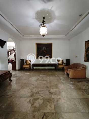 Hunian Mewah LB 695m2 Siap Huni Desain Elegan di Pondok Indah, Jakarta Selatan Hunian Mewah LB 695m2 Siap Huni Desain Elegan di Pondok Indah, Jakarta Selatan