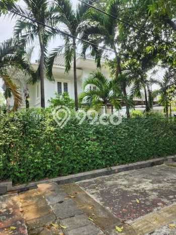 Dijual Rumah Mewah Exclusive di Kebayoran Baru, Jakarta Selatan Dijual Rumah Mewah Exclusive di Kebayoran Baru, Jakarta Selatan