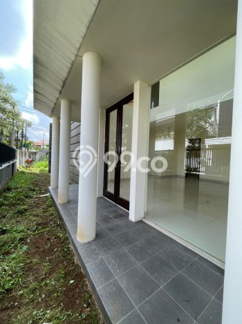 For Sale! Premium House LT 261m2 Desain Elegan di Cipete For Sale! Premium House LT 261m2 Desain Elegan di Cipete