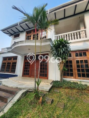 Rumah Luxury Modern Tanpa Renovasi di Pondok Indah Jakarta Selatan Rumah Luxury Modern Tanpa Renovasi di Pondok Indah Jakarta Selatan